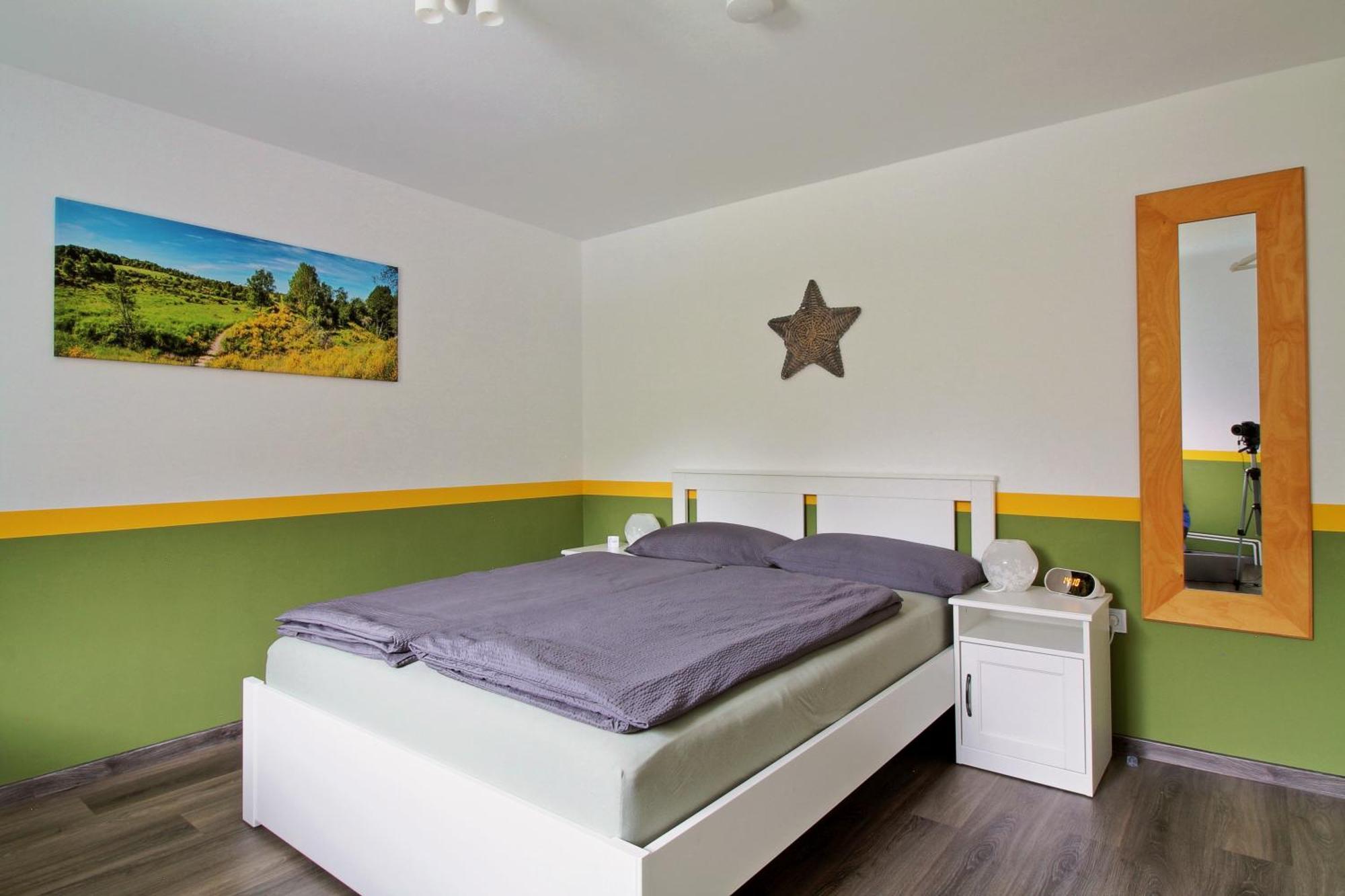 Toms Gaestehaus Schleiden Room photo